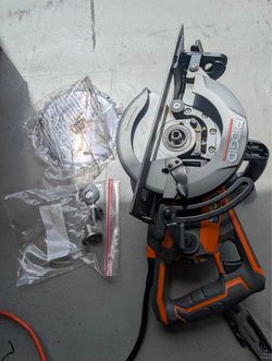 RIDGID THRUCOOL 15 Amp 7-1/4 in. Worm Drive Circular Saw – Used
