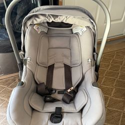 Nuna Car Seat 