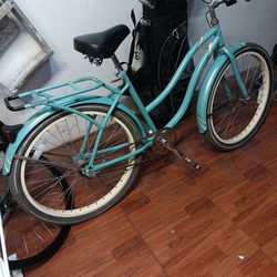 Huffy 26 inch 3 speed cruiser