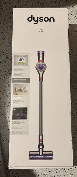 Dyson V8