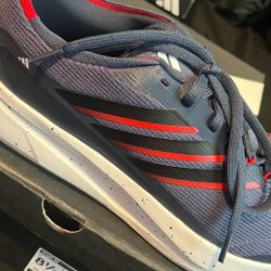 Adidas Size 8.5m