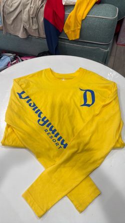 Dysney shirt