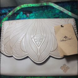 Patricia Nash Cross Body Leather 