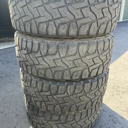 (4) 37x12.50R22 Toyo R/T Open Country 