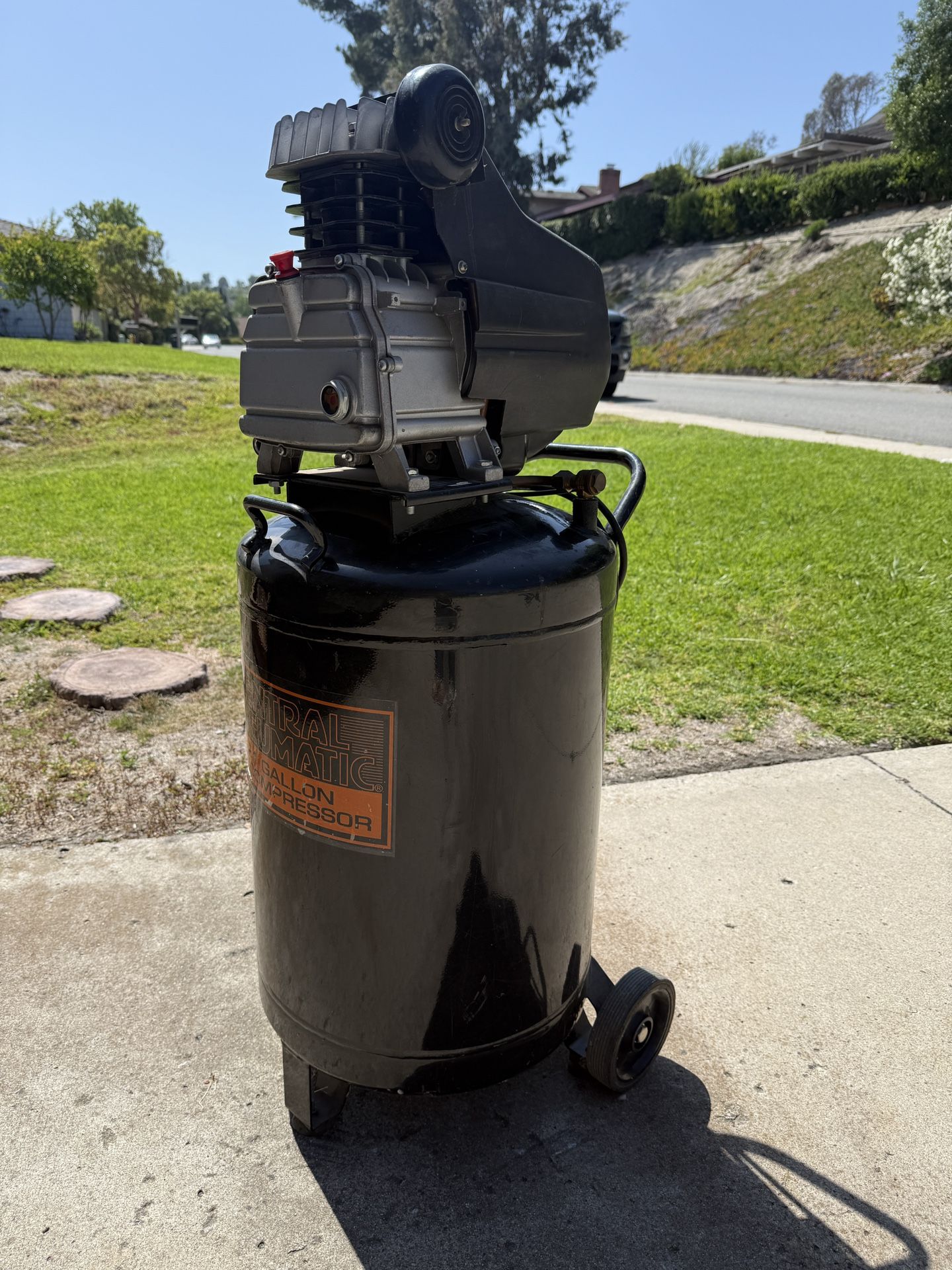 21 Gallon Air Compressor