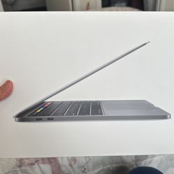 Macbook Pro (2020) 13.3 Inch With Core i5 1.4ghz 8GB Ram and 256 GB SSD