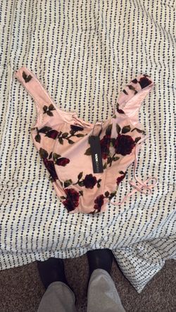 Pink/ velvet Material Corset Top - Fashionnova NEVER WORN