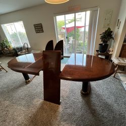 (like new) Beautiful Adjustable Wooden Table 