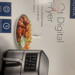 Insignia 3.4 quart digital air fryer brand new sealed in box for Sale in