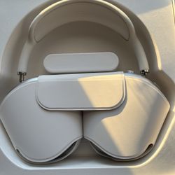 AirPods Max Starlight