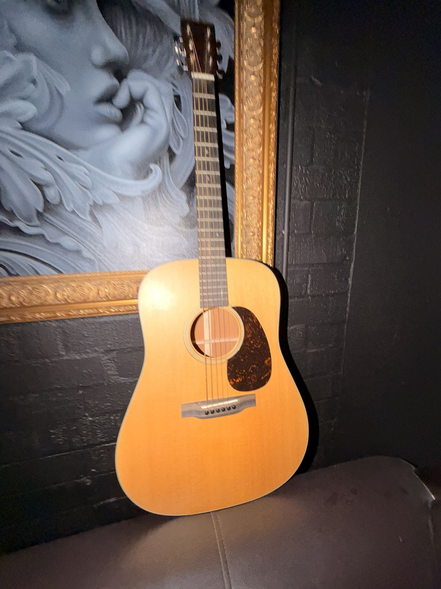 Martine Guitar