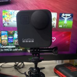 Go Pro Max