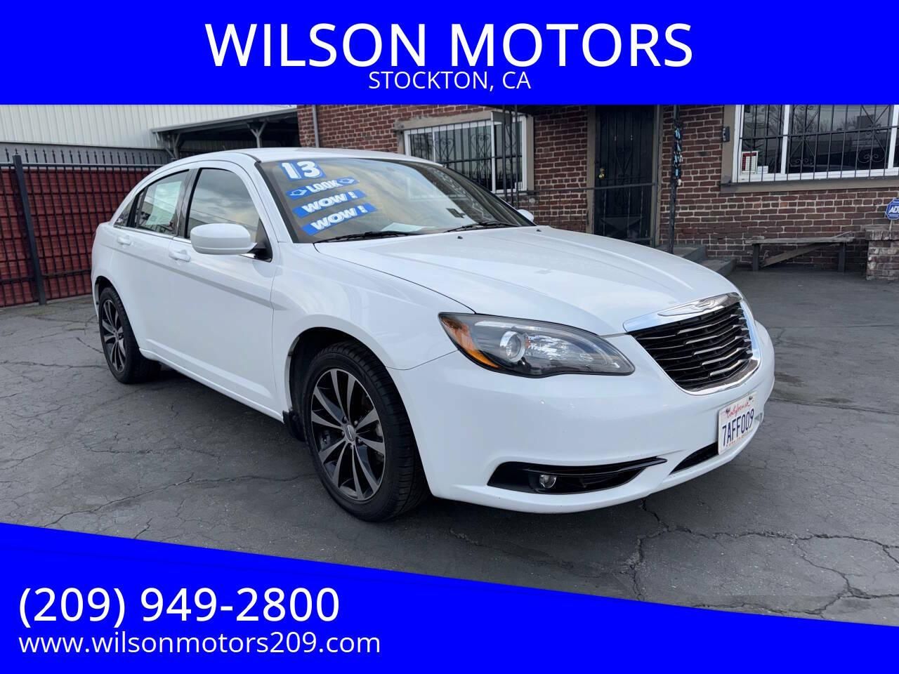 2013 Chrysler 200