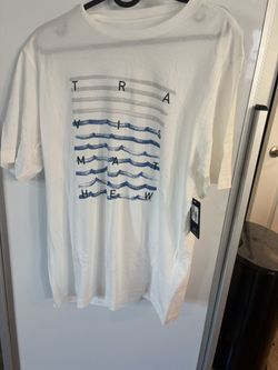 Men’s Travis Matthew Tshirt Medium 