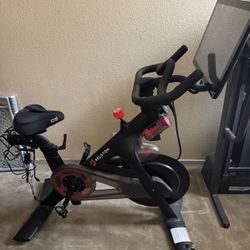 Peloton Bike 