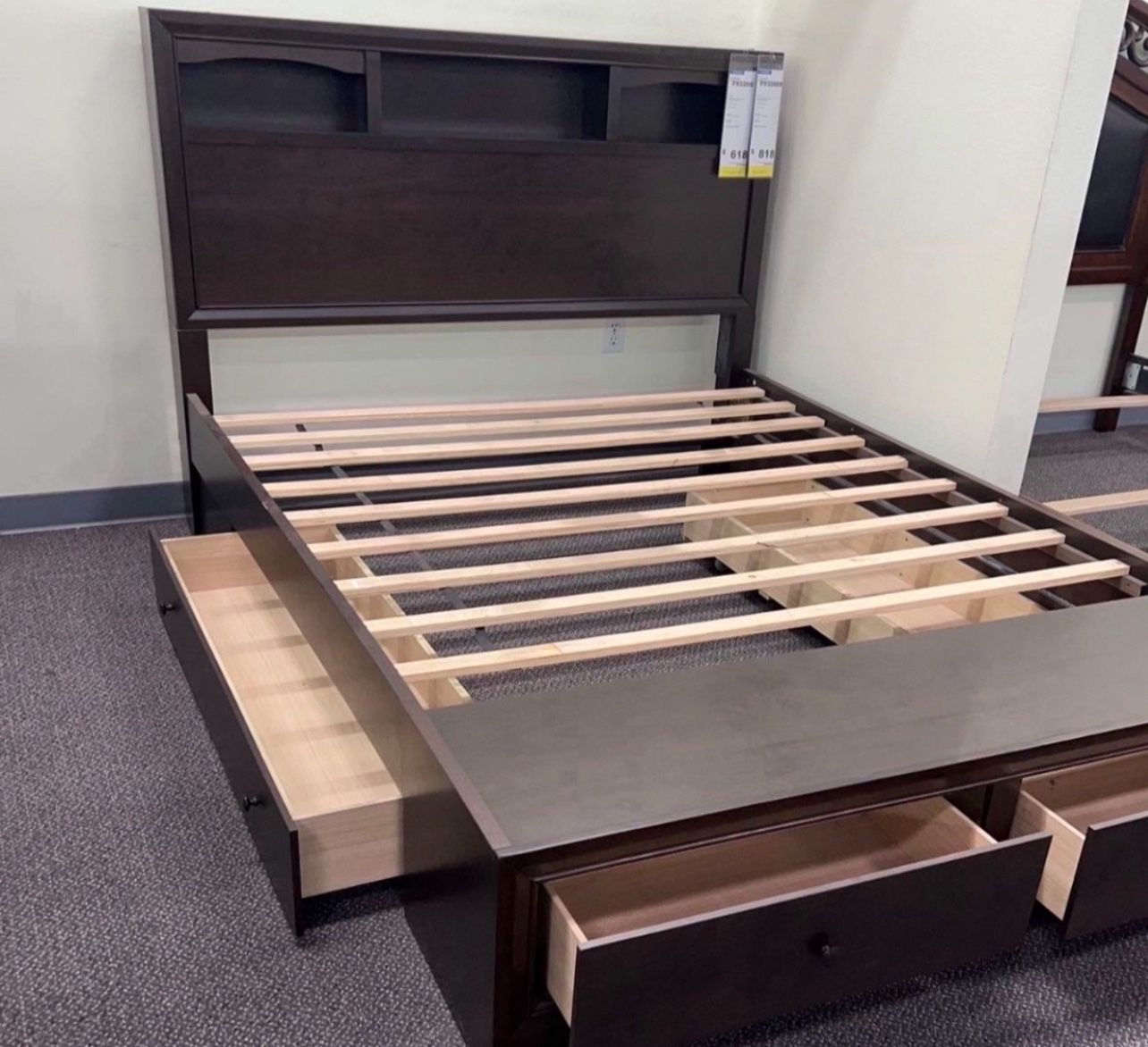 En Venta Nueva En Caja No Colchon