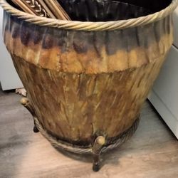 New Metal Planter Pot