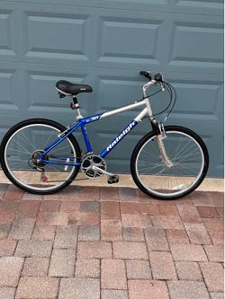 Raleigh 18 inch frame 26 inch wheel 21 speed