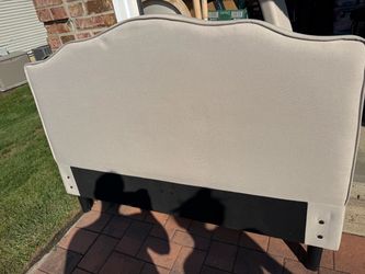 Free queen bed frame
