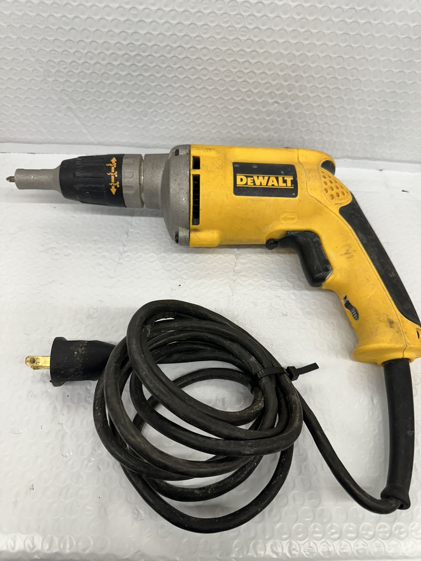 DeWalt DW272 Drywall Screwdriver
