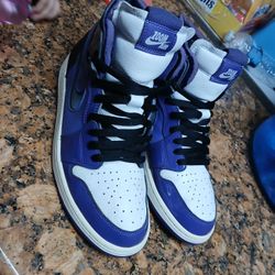 Nike Air JORDAN, SIZE 10.5