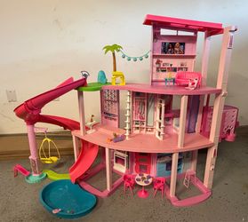 Barbie Dreamhouse