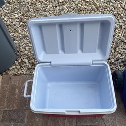 Large Rubbermaid Cooler Used