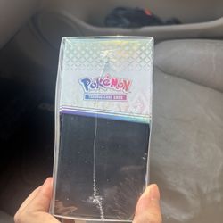 SCARLET VIOLET PRISMATIC ETB