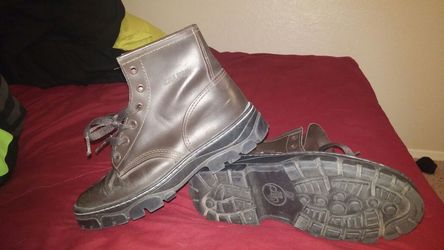 Authentic PIA work boots