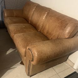 Great REAL Leather Couch Pull Out Bed Too!! $100 Or BO!!!!