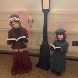 Christmas Carolers