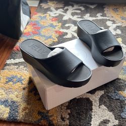 Things, Platform Sandals 