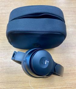 Beats Studio3 Wireless Headphones A1881 Black With Carrying Case