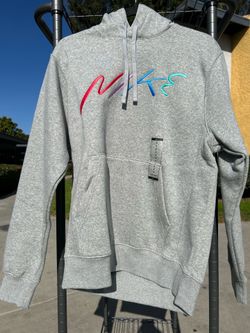 Bnwt Nike script logo hoodie size small