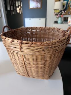 Vintage plant or storage basket decor