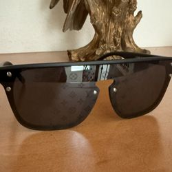 Louis Vuitton Sunglasses 