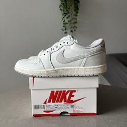 (size 8.5) Nike Air Jordan 1 Low '85 Neutral Grey )