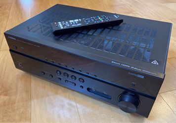 Yamaha RX-V385 5.1 Bluetooth 4K Ultra HD, HDR10 eARC Receiver