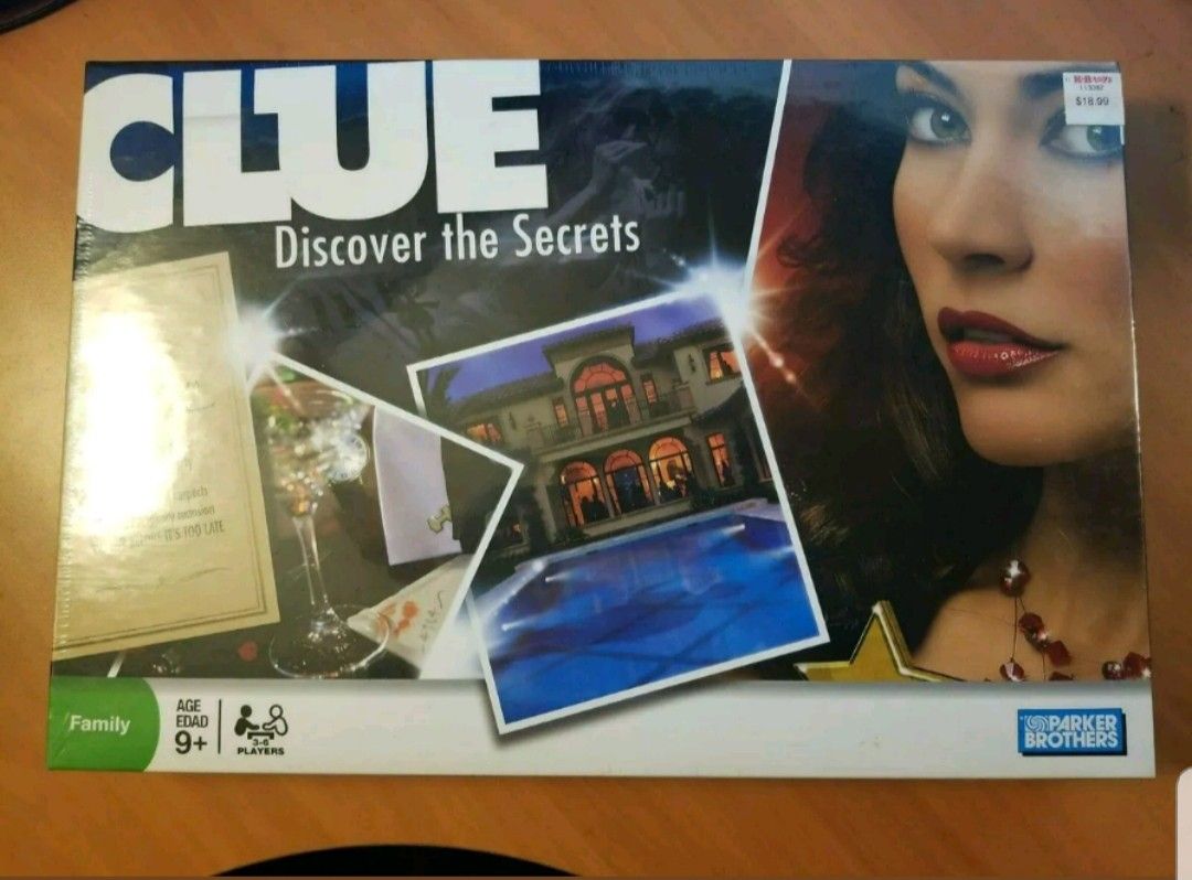 Clue 2008 Discover the Secrets by Parker Bros. New Sealed
