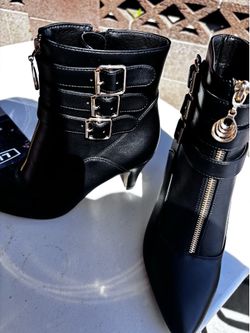 Women’s Black Boots