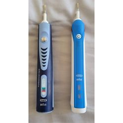 Braun Pro Care Oral-B - Set of 2 Electric Toothbrush Handles & Charger