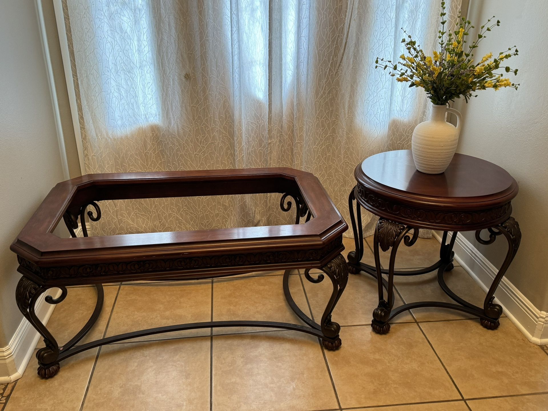 Coffee Table + End Table 