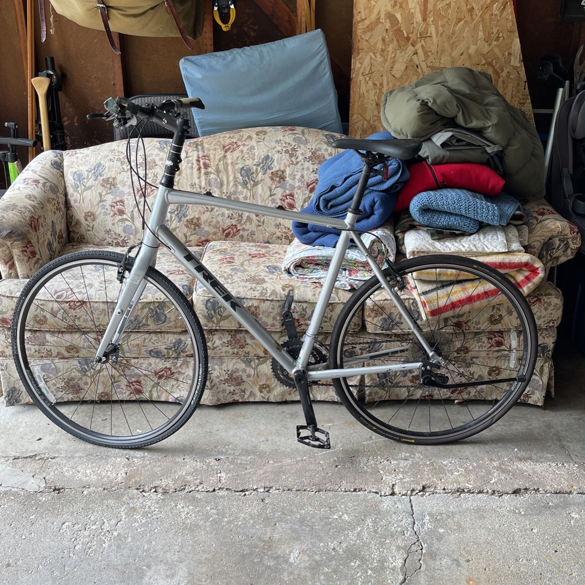 Trek FX 4 Sport LARGE Used