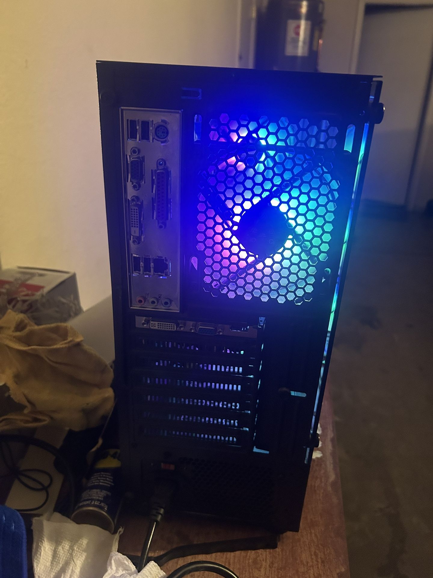 MONTECH PC