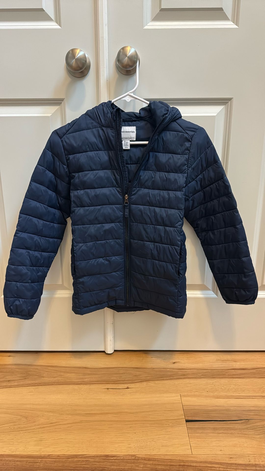 Youth Navy Blue Hooded Puffer Jacket Size L (9 Y)