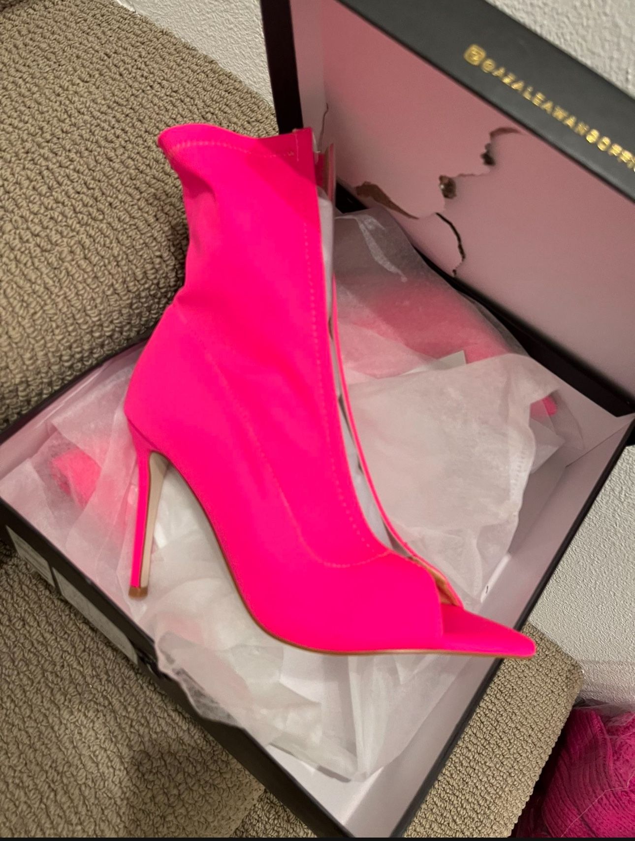 Hot Pink Stiletto heels