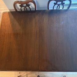 Solid Wood Dining Table w/ Leaf + 6 Chairs – Queen Anne Style