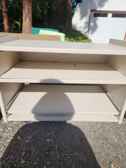 Portable shelving storage units
