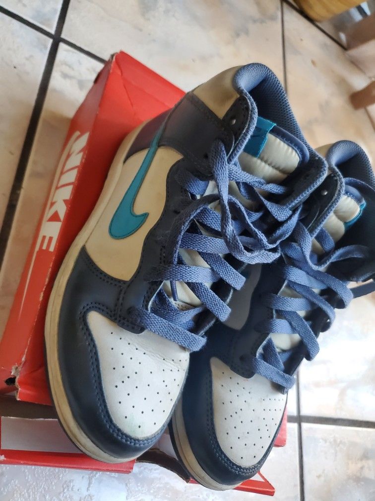 Nike Retro Shoes *Kids Size 2y*