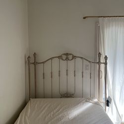 Queen/full Bed Frame 